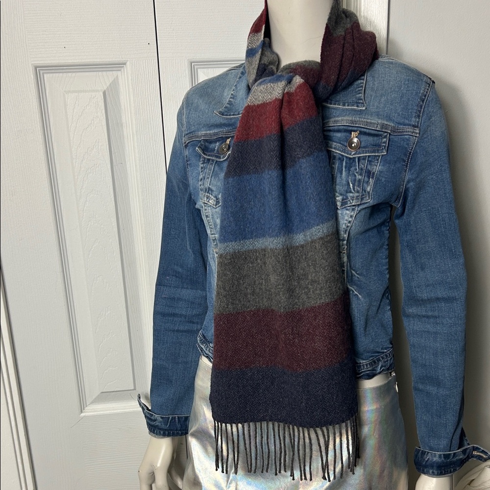 Made in Italy 100% Lambswool Scarf - Blue, Red, Gray.
